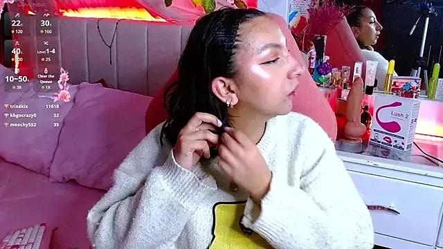 Unleash your urge for fetish cams livestreamers with our pick of steaming hot models, versed in the art of seduction and indulgence.