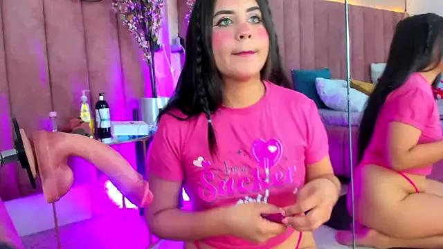 Unleash your urge for fetish cams livestreamers with our pick of steaming hot models, versed in the art of seduction and indulgence.