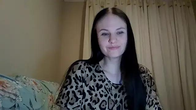 LolaMegan from StripChat is Freechat