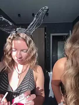 Unleash your urge for fetish cams livestreamers with our pick of steaming hot models, versed in the art of seduction and indulgence.