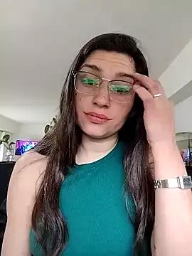 LolatuMiel from StripChat is Freechat