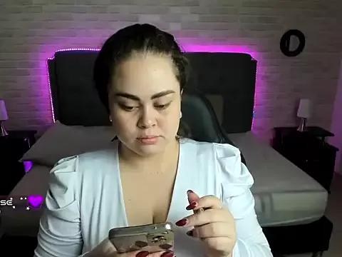 Unleash your urge for fetish cams livestreamers with our pick of steaming hot models, versed in the art of seduction and indulgence.