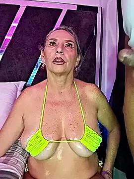 Unleash your urge for fetish cams livestreamers with our pick of steaming hot models, versed in the art of seduction and indulgence.