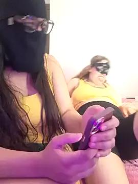 Louna-lina from StripChat is Freechat