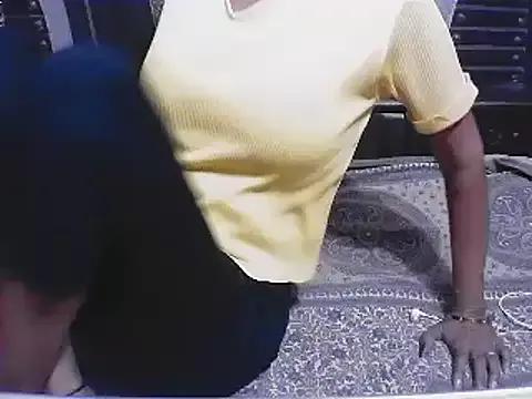 Lovely_bhabhi143 from StripChat is Freechat