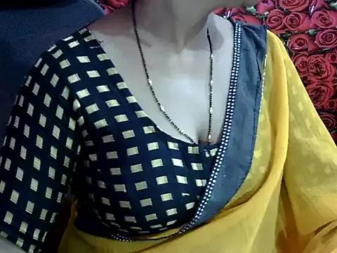 Lovely_Bhabhi38 from StripChat is Freechat
