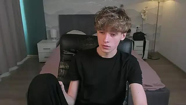 Lovely_Kevin_ from StripChat is Freechat