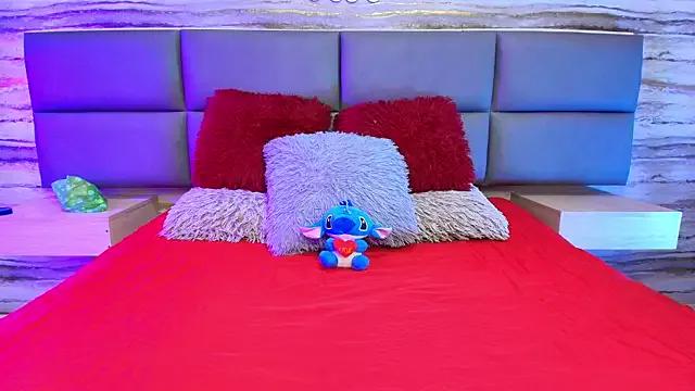 Unleash your urge for fetish cams livestreamers with our pick of steaming hot models, versed in the art of seduction and indulgence.