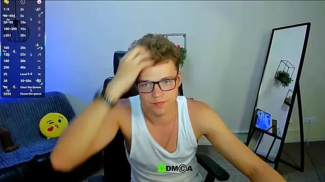 lucas_long_ from StripChat is Freechat