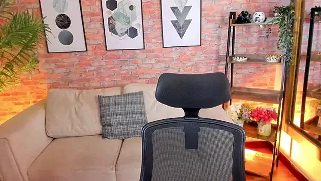 Unleash your urge for fetish cams livestreamers with our pick of steaming hot models, versed in the art of seduction and indulgence.