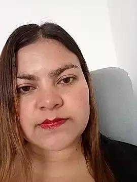 LUCIANA__99 from StripChat is Freechat