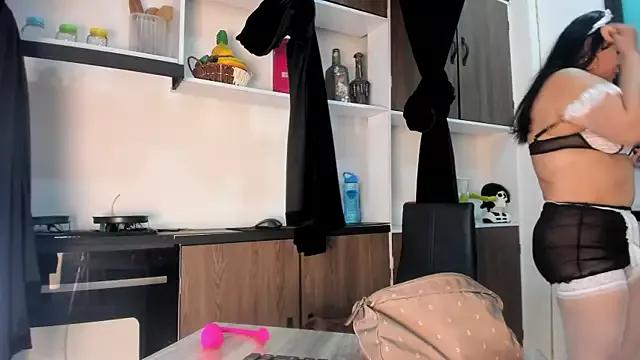 Unleash your urge for fetish cams livestreamers with our pick of steaming hot models, versed in the art of seduction and indulgence.