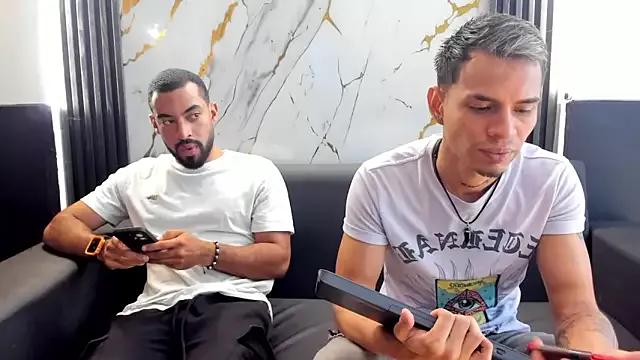 Unleash your urge for fetish cams livestreamers with our pick of steaming hot models, versed in the art of seduction and indulgence.