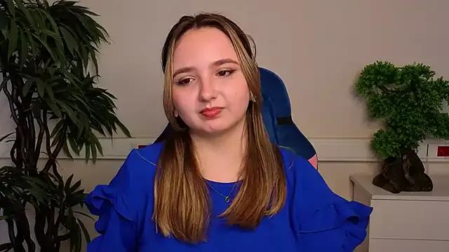 LucilleMcBride from StripChat is Freechat