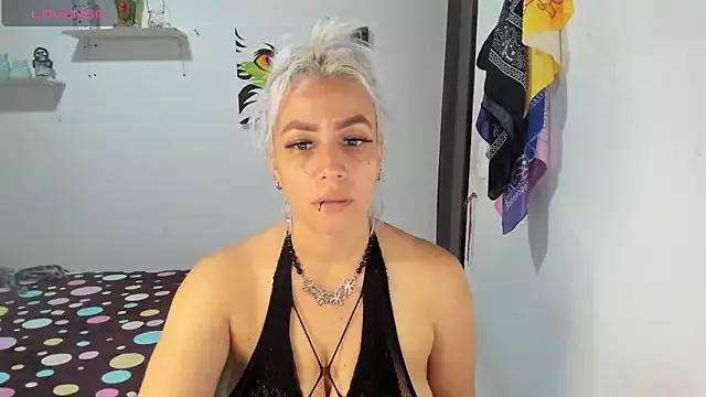 LuCKy_JoK from StripChat is Freechat