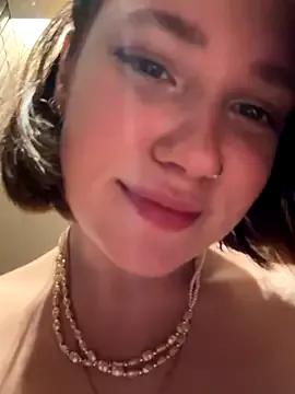 Photos of lucy-joy from StripChat is Freechat