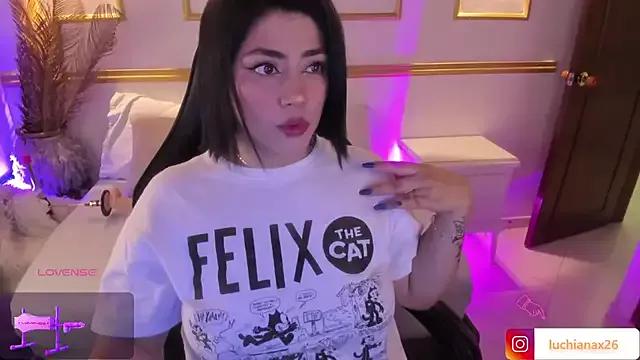 Unleash your urge for fetish cams livestreamers with our pick of steaming hot models, versed in the art of seduction and indulgence.