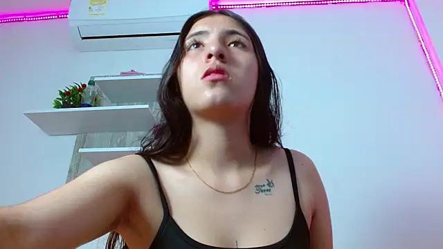 Unleash your urge for fetish cams livestreamers with our pick of steaming hot models, versed in the art of seduction and indulgence.