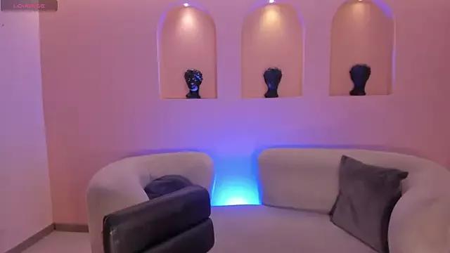 Unleash your urge for fetish cams livestreamers with our pick of steaming hot models, versed in the art of seduction and indulgence.