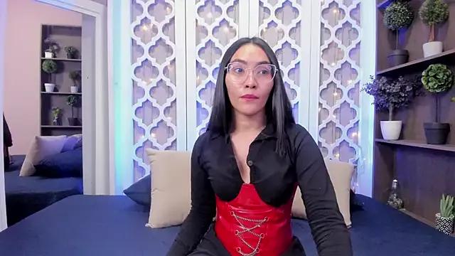Unleash your urge for fetish cams livestreamers with our pick of steaming hot models, versed in the art of seduction and indulgence.