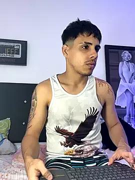 Unleash your urge for fetish cams livestreamers with our pick of steaming hot models, versed in the art of seduction and indulgence.