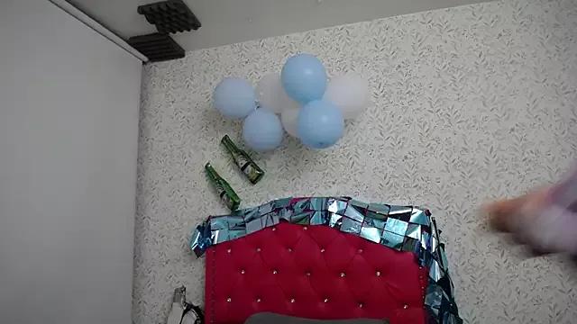 Unleash your urge for fetish cams livestreamers with our pick of steaming hot models, versed in the art of seduction and indulgence.