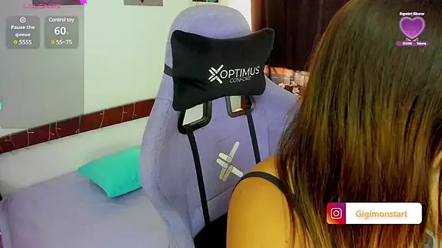 Luna-Gomez from StripChat is Freechat