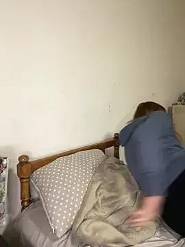 Luna1114 from StripChat is Freechat