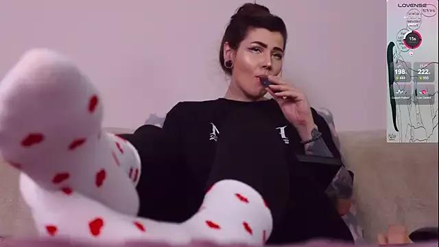 Unleash your urge for fetish cams livestreamers with our pick of steaming hot models, versed in the art of seduction and indulgence.