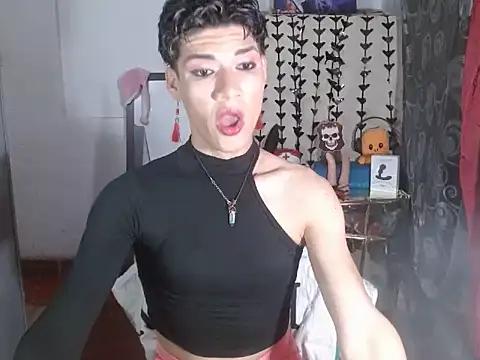 Unleash your urge for fetish cams livestreamers with our pick of steaming hot models, versed in the art of seduction and indulgence.