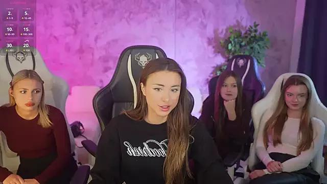 Unleash your urge for fetish cams livestreamers with our pick of steaming hot models, versed in the art of seduction and indulgence.