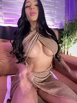 Unleash your urge for fetish cams livestreamers with our pick of steaming hot models, versed in the art of seduction and indulgence.