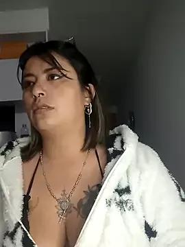 LunaLux_ from StripChat is Freechat