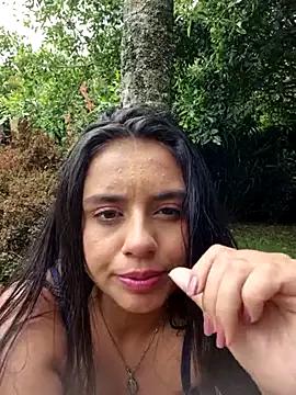 Lunaluxe1001 from StripChat is Freechat