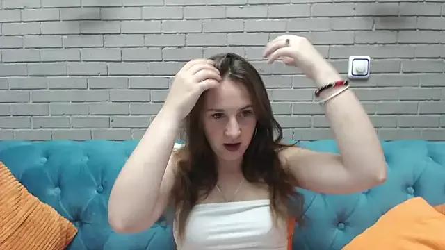 LunaToneD from StripChat is Freechat