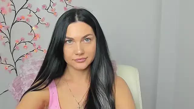 Lune_Moon from StripChat is Freechat