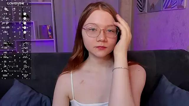 luv_tessa from StripChat is Freechat