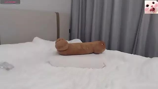 Luvmeilimao from StripChat is Freechat