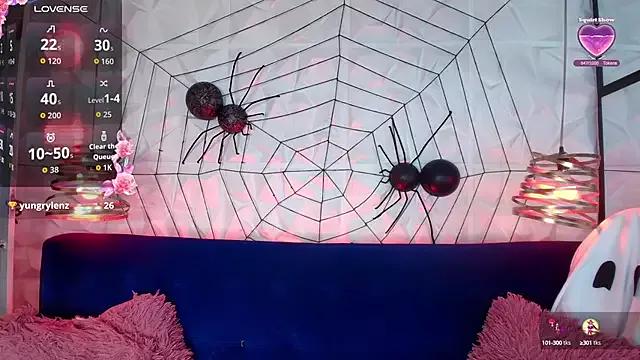 Unleash your urge for fetish cams livestreamers with our pick of steaming hot models, versed in the art of seduction and indulgence.