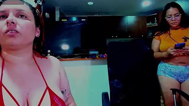 Unleash your urge for fetish cams livestreamers with our pick of steaming hot models, versed in the art of seduction and indulgence.