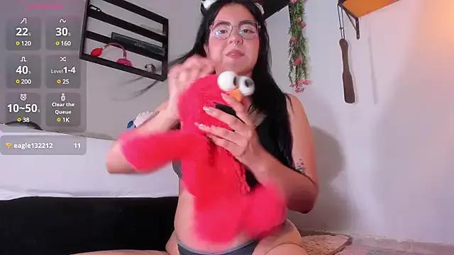 Maddy_rosse12 from StripChat is Freechat