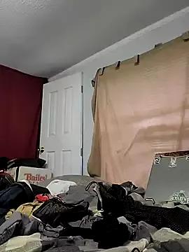 MaddyC6992 from StripChat is Freechat