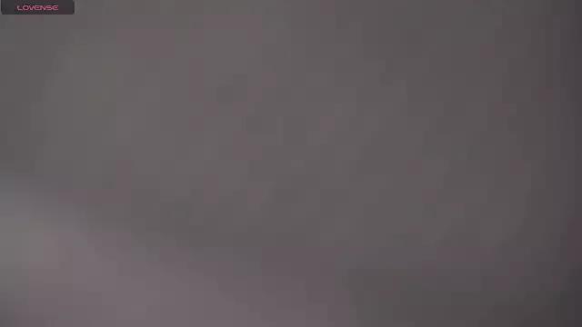 Madelin_carter from StripChat is Freechat