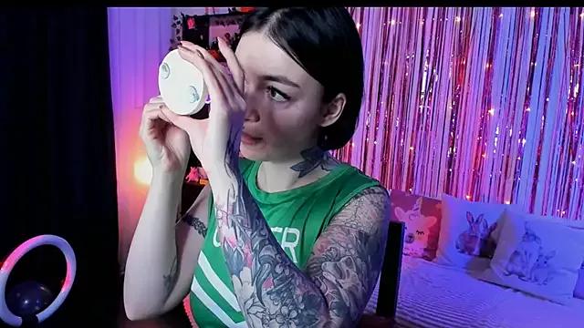 Unleash your urge for fetish cams livestreamers with our pick of steaming hot models, versed in the art of seduction and indulgence.