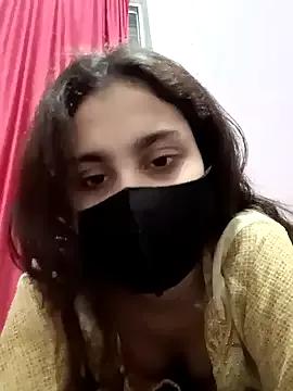 magicmoment00786 from StripChat is Freechat