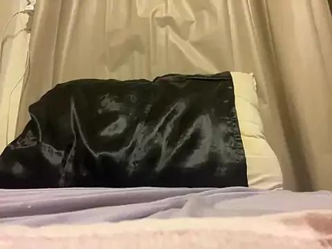 MagrinhaSubmissa from StripChat is Freechat