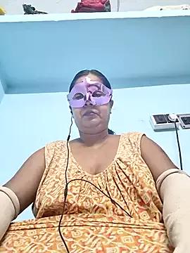 mahi43 from StripChat is Freechat