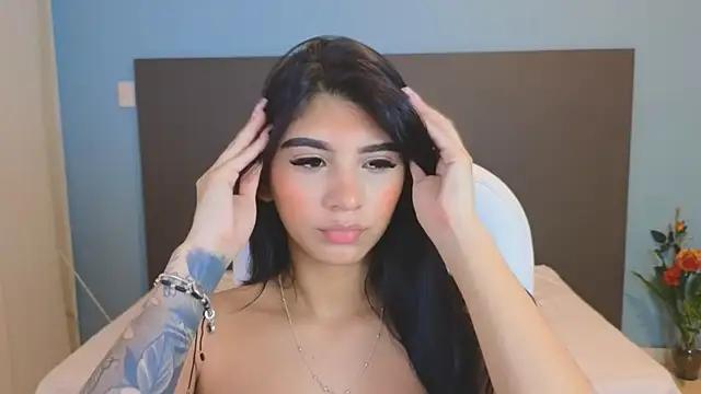 Unleash your urge for fetish cams livestreamers with our pick of steaming hot models, versed in the art of seduction and indulgence.