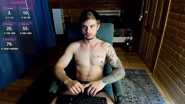 maks_wolfis from StripChat is Freechat