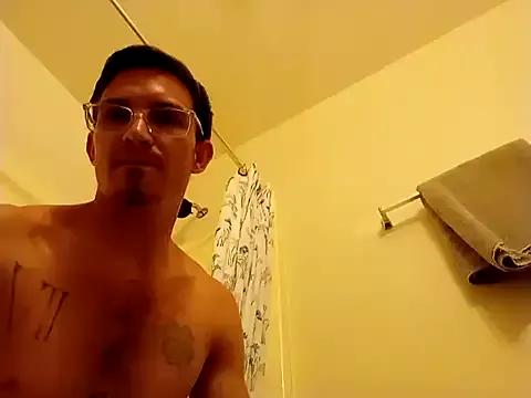 Malatrevorcompania769 from StripChat is Freechat